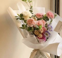 奇梅花道 教師節花禮新風尚，驚艷賣花人與買花人的收藏級選擇